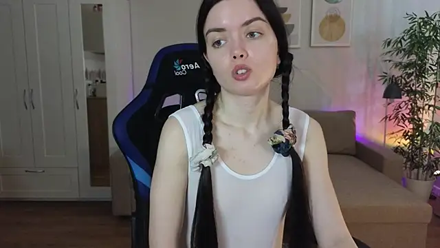 likeamoss online show from May 2026 07:06:01 AM