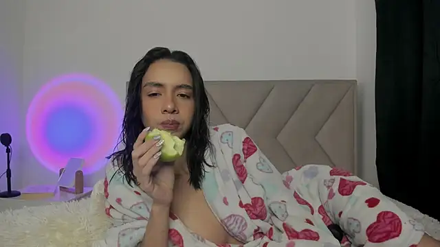 Snapshot of Bonnieshyy chatting on September 2025 03:51:01 AM Bonnieshyy online show from September 2025 03:51:01 AM