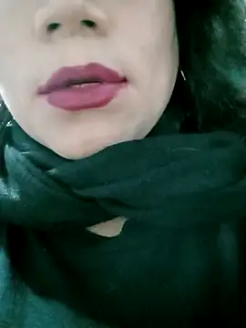 Kasandra02 online show from March 2025 03:32:01 AM