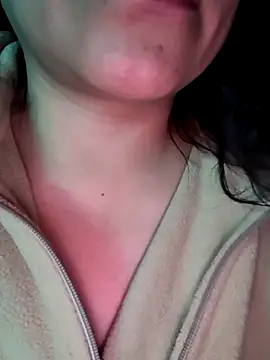 Kasandra02 online show from March 2026 03:39:02 AM