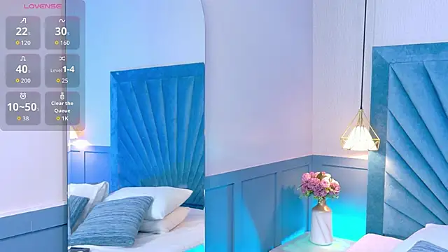 Snapshot of Harper-Avary chatting on November 2025 03:34:02 PM Harper-Avary online show from November 2025 03:34:02 PM