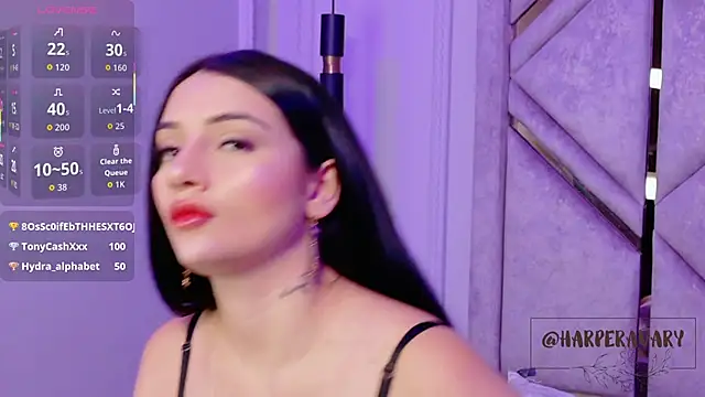 Snapshot of Harper-Avary chatting on November 2025 02:46:01 PM Harper-Avary online show from November 2025 02:46:01 PM