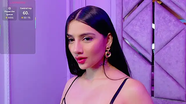 Snapshot of Harper-Avary chatting on November 2025 02:50:02 PM Harper-Avary online show from November 2025 02:50:02 PM