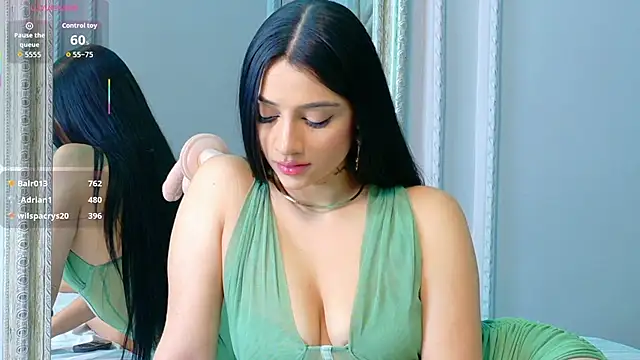 Snapshot of Harper-Avary chatting on November 2025 02:53:02 PM Harper-Avary online show from November 2025 02:53:02 PM