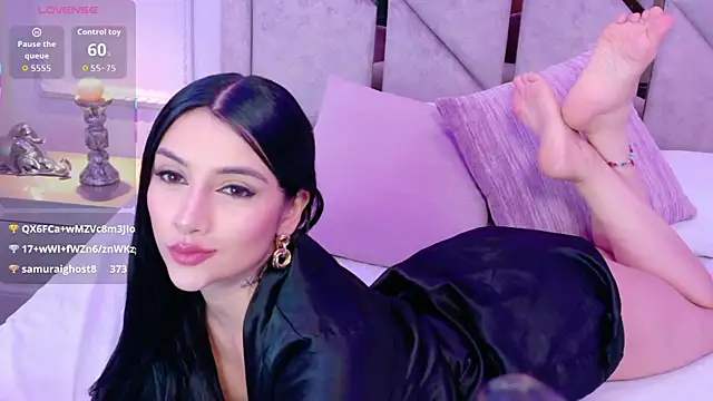 Snapshot of Harper-Avary chatting on January 2026 02:52:02 PM Harper-Avary online show from January 2026 02:52:02 PM