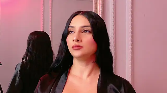 Snapshot of Harper-Avary chatting on February 2026 02:13:01 PM Harper-Avary online show from February 2026 02:13:01 PM