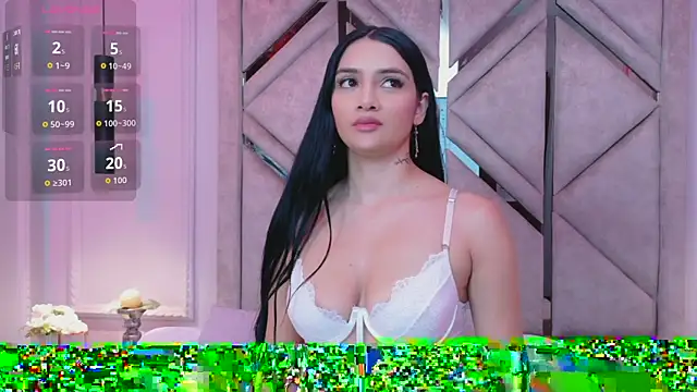 Snapshot of Harper-Avary chatting on April 2026 06:17:01 PM Harper-Avary online show from April 2026 06:17:01 PM