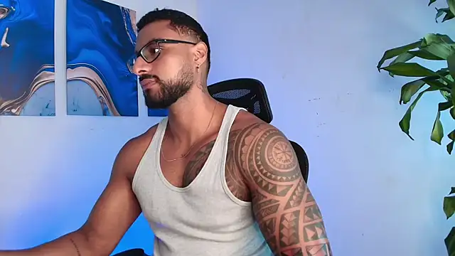 Snapshot of LiamGarcia1 chatting on March 2026 04:11:02 PM LiamGarcia1 online show from March 2026 04:11:02 PM