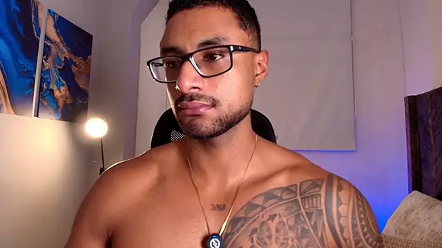 LiamGarcia1 online show from May 2026 02:28:01 AM