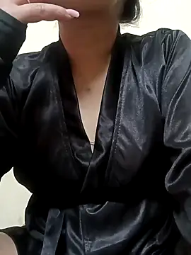 Snapshot of Sajel_000 chatting on February 2025 06:42:02 PM Sajel 000 online show from February 2025 06:42:02 PM