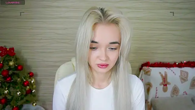 Snapshot of Ashley_S chatting on January 2025 11:10:02 PM Ashley S online show from January 2025 11:10:02 PM