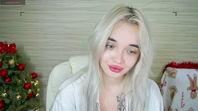 Snapshot of Ashley_S chatting on January 2025 02:07:02 AM Ashley S online show from January 2025 02:07:02 AM