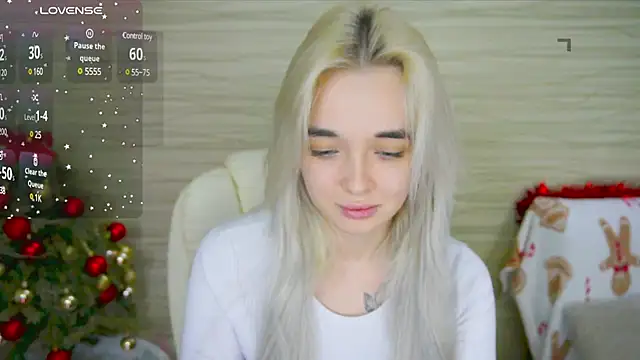 Snapshot of Ashley_S chatting on January 2025 05:19:02 AM Ashley S online show from January 2025 05:19:02 AM