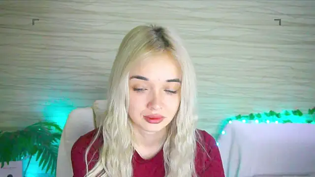 Snapshot of Ashley_S chatting on September 2025 10:09:02 PM Ashley S online show from September 2025 10:09:02 PM