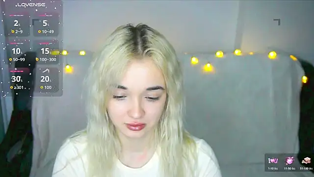 Snapshot of Ashley_S chatting on November 2025 11:10:01 PM Ashley S online show from November 2025 11:10:01 PM