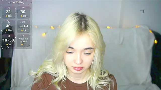 Snapshot of Ashley_S chatting on November 2025 11:05:01 PM Ashley S online show from November 2025 11:05:01 PM