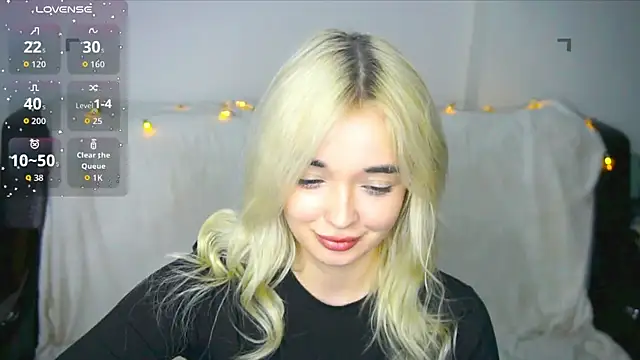 Snapshot of Ashley_S chatting on November 2025 11:15:01 PM Ashley S online show from November 2025 11:15:01 PM