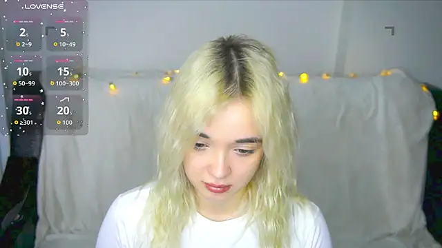 Snapshot of Ashley_S chatting on November 2025 11:03:01 PM Ashley S online show from November 2025 11:03:01 PM