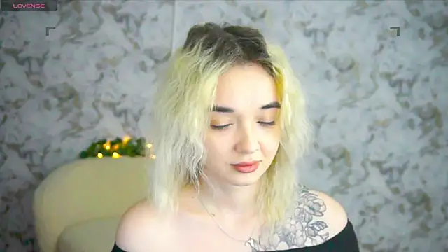 Ashley S online show from April 2026 10:11:01 PM