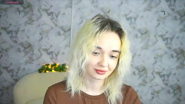 Ashley S online show from April 2026 10:19:02 PM