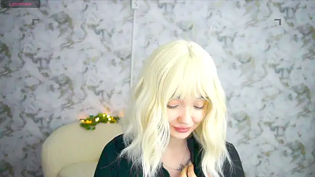 Ashley S online show from June 2026 10:13:02 PM