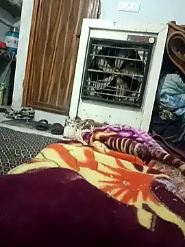 Snapshot of pintuS40 chatting on February 2025 11:48:01 PM pintuS40 online show from February 2025 11:48:01 PM