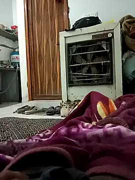 Snapshot of pintuS40 chatting on February 2025 07:23:01 AM pintuS40 online show from February 2025 07:23:01 AM