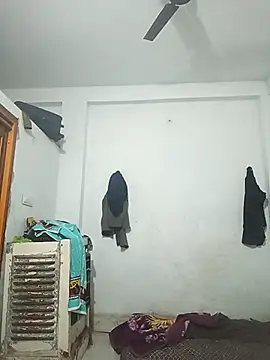 Snapshot of pintuS40 chatting on February 2025 12:51:02 AM pintuS40 online show from February 2025 12:51:02 AM