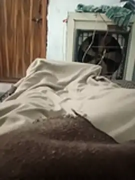 Snapshot of pintuS40 chatting on October 2025 11:17:01 PM pintuS40 online show from October 2025 11:17:01 PM