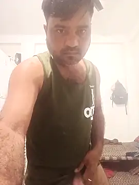 Snapshot of pintuS40 chatting on November 2025 01:05:02 AM pintuS40 online show from November 2025 01:05:02 AM