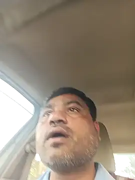 Snapshot of pintuS40 chatting on November 2025 10:04:01 AM pintuS40 online show from November 2025 10:04:01 AM