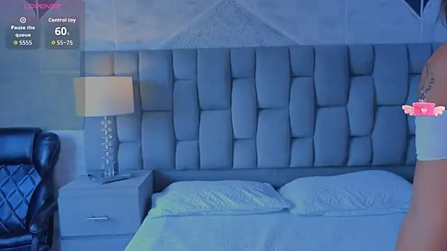 CoralRigan online show from January 2026 02:43:01 PM