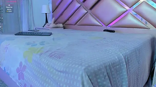 ElisabethMassey online show from March 2026 07:14:02 AM