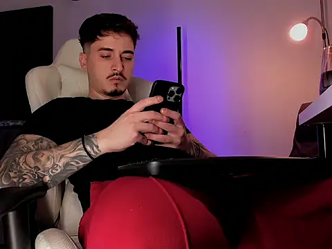 Snapshot of uptomatty chatting on January 2026 03:49:02 PM uptomatty online show from January 2026 03:49:02 PM