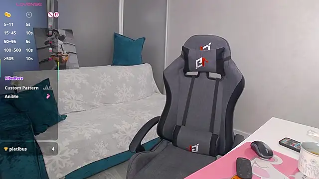 Sofia Soul online show from October 2025 01:21:01 PM