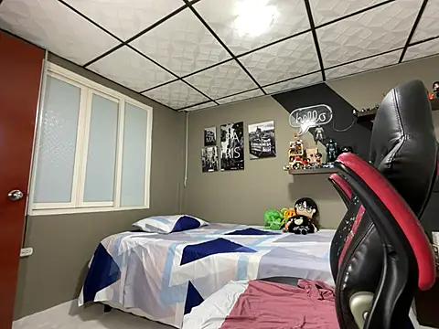 Snapshot of marcel_crawford96 chatting on March 2026 12:44:01 PM marcel crawford96 online show from March 2026 12:44:01 PM