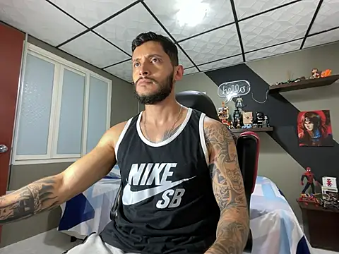 Snapshot of marcel_crawford96 chatting on April 2026 01:00:02 PM marcel crawford96 online show from April 2026 01:00:02 PM