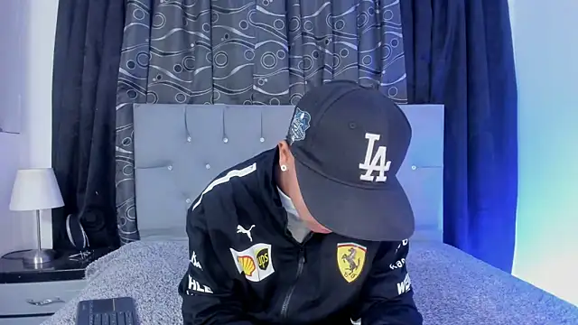 nova sex01 online show from February 2025 04:07:01 AM