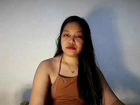 Snapshot of prettythalia chatting on June 2026 01:52:01 PM prettythalia online show from June 2026 01:52:01 PM