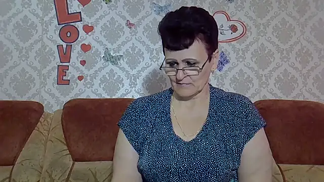 PaulaGolden online show from October 2025 08:12:01 AM