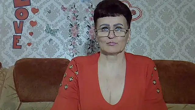 PaulaGolden online show from June 2026 05:51:01 PM