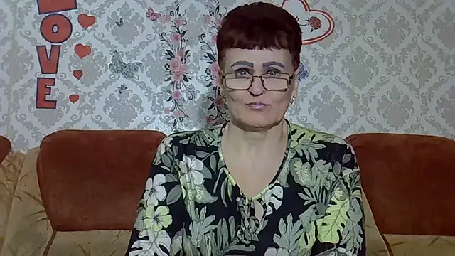 PaulaGolden online show from June 2026 06:56:01 PM