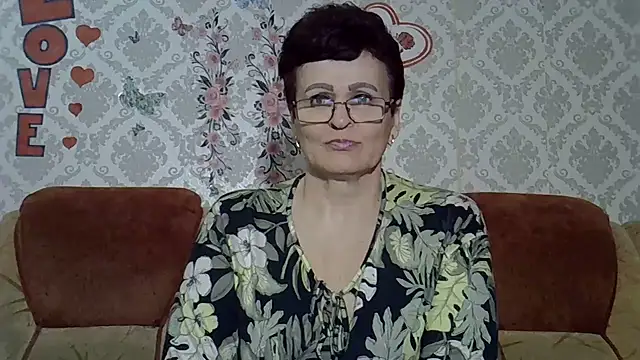 PaulaGolden online show from July 2026 01:29:02 PM