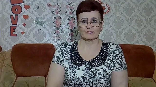 PaulaGolden online show from August 2026 07:34:02 PM