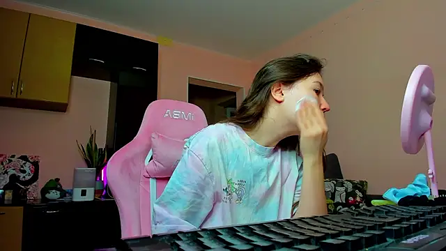 Snapshot of ameli_moon chatting on December 2025 11:30:02 AM ameli moon online show from December 2025 11:30:02 AM