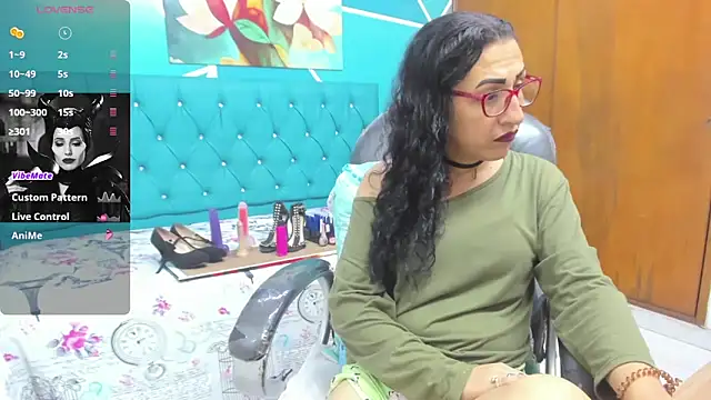 Snapshot of sabrina_dupont chatting on October 2025 12:48:02 PM sabrina dupont online show from October 2025 12:48:02 PM