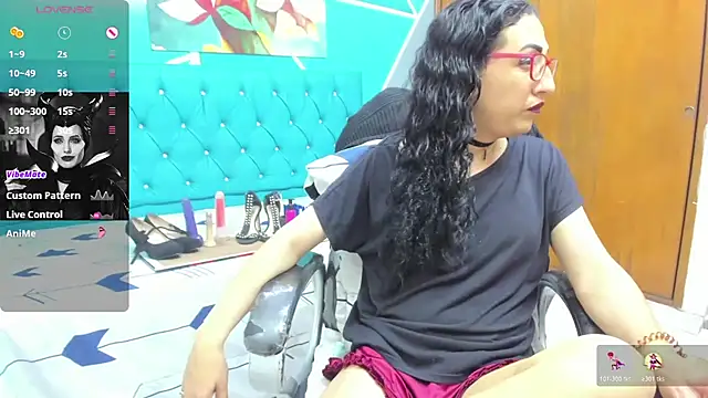 Snapshot of sabrina_dupont chatting on October 2025 12:55:01 PM sabrina dupont online show from October 2025 12:55:01 PM