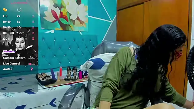 Snapshot of sabrina_dupont chatting on November 2025 12:38:02 PM sabrina dupont online show from November 2025 12:38:02 PM