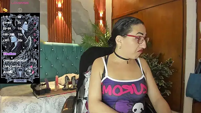 Snapshot of sabrina_dupont chatting on January 2026 01:02:02 PM sabrina dupont online show from January 2026 01:02:02 PM