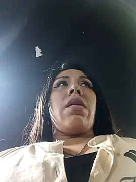 Snapshot of Karenn12 chatting on November 2025 02:12:01 AM Karenn12 online show from November 2025 02:12:01 AM